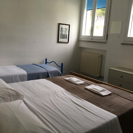 Hotel Maddalena Марина-ди-Равенна Экстерьер фото